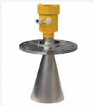 Radar level transmitter for solid particles and blocks